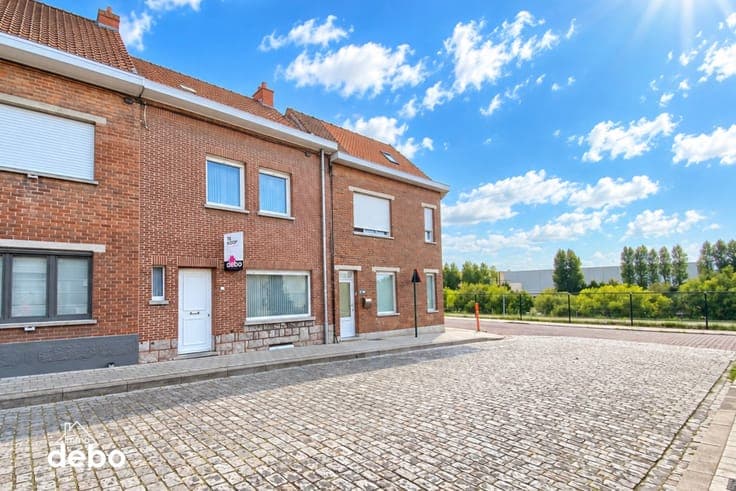 Centraal en rustig gelegen woning met 3 slaapkamers, keuk...