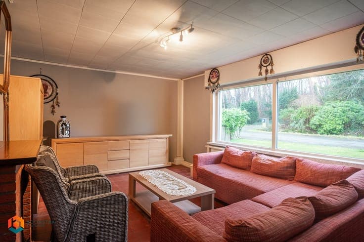 Te renoveren woning met 3 slpkrs en garage in Bonheiden