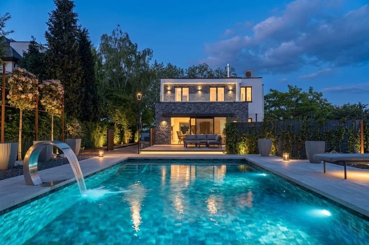 Cointe - Contemporary villa with wellness space