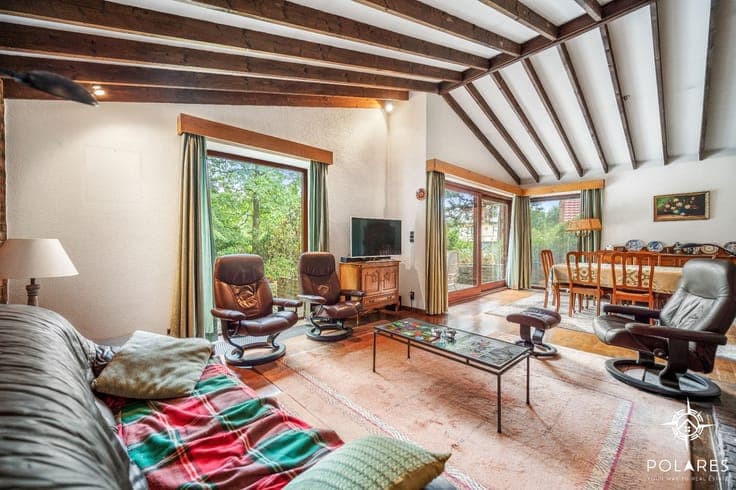 Detached house with exceptional potential in Linden
