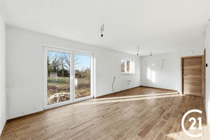 Maison neuve sur près de 20 ares