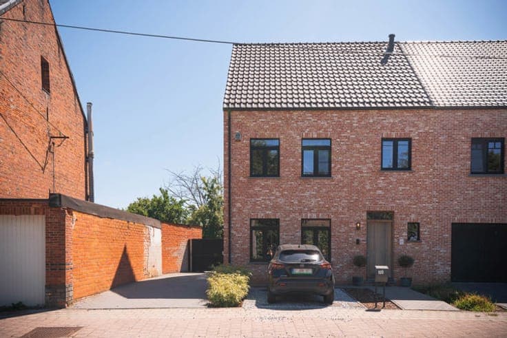 Energiezuinige, karaktervolle pastorijwoning met mooie tuin