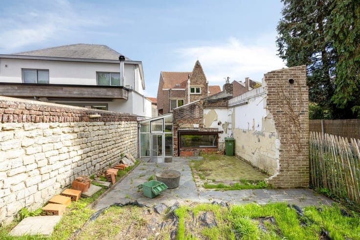 Renovation-commercial property-residential option-Hoegaarden