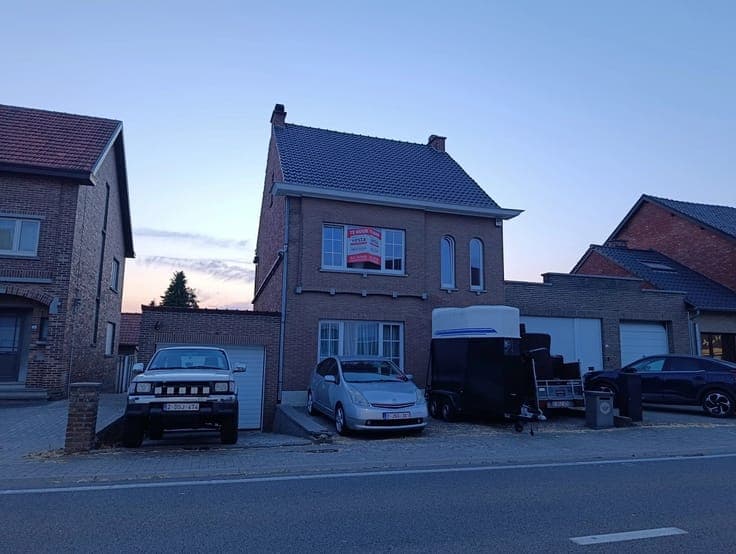 Sale - House Gingelom - 350,000 €