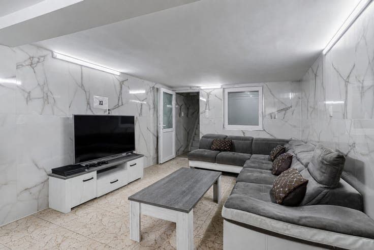 Gerenoveerde woning (170 m²) met 3 slaapkamers, 2 multifunct