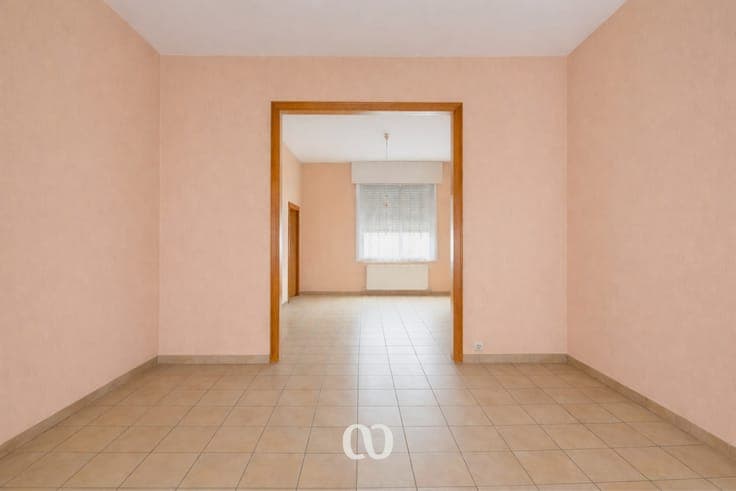 Semi-detached house in a quiet location in the center of Be