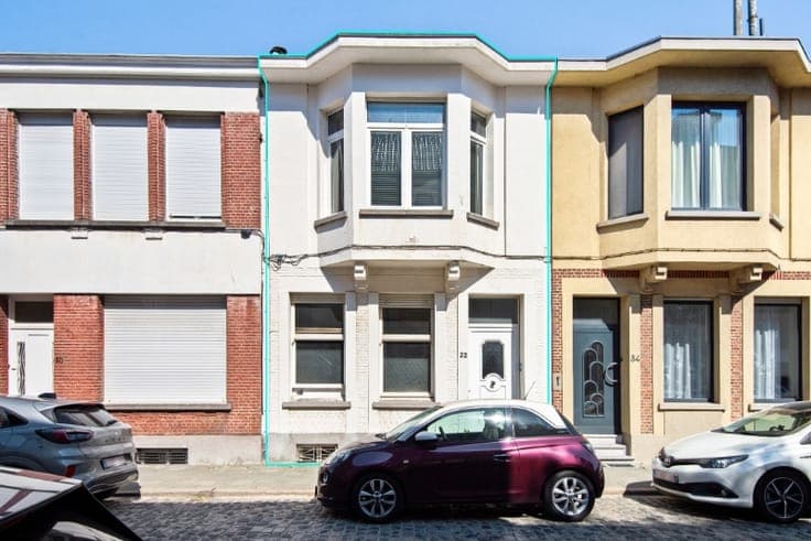 Te renoveren herenwoning te Pulhof met 3 SLK & stadstuin