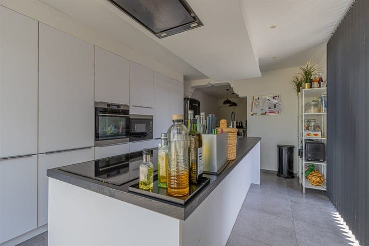 Cozy semi-detached home with 3 bedrooms in child-friendly ne