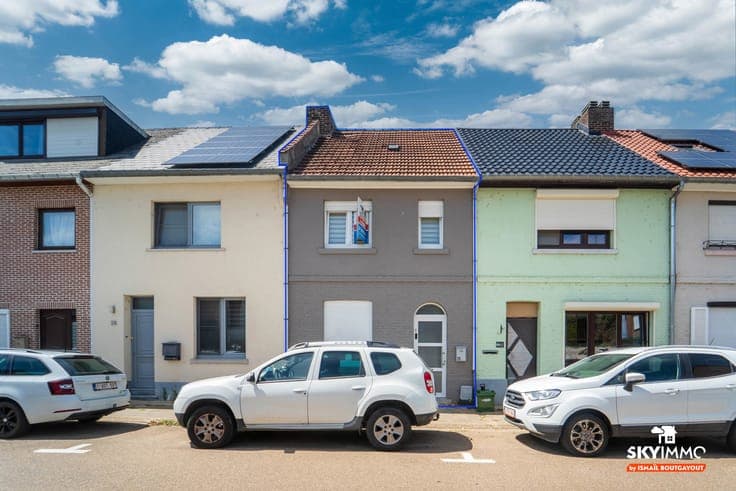 CHARMING HOUSE - 2 BEDROOMS - GARDEN - TERRACE