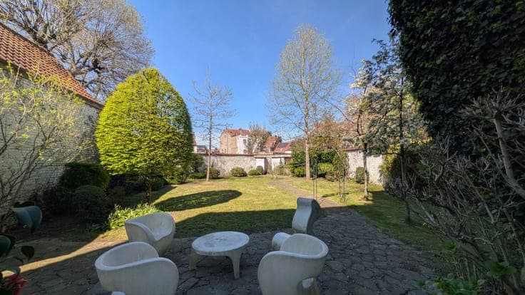 EUGENE DEMOLDER / 3 LOTS - JARDIN ENORME - GARAGE - STYLE