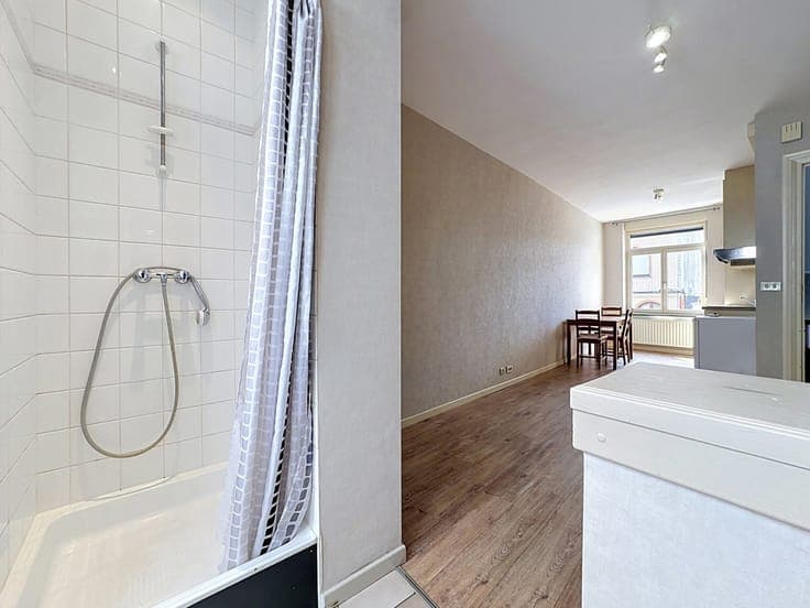 House with courtyard – Just steps from the Atomium