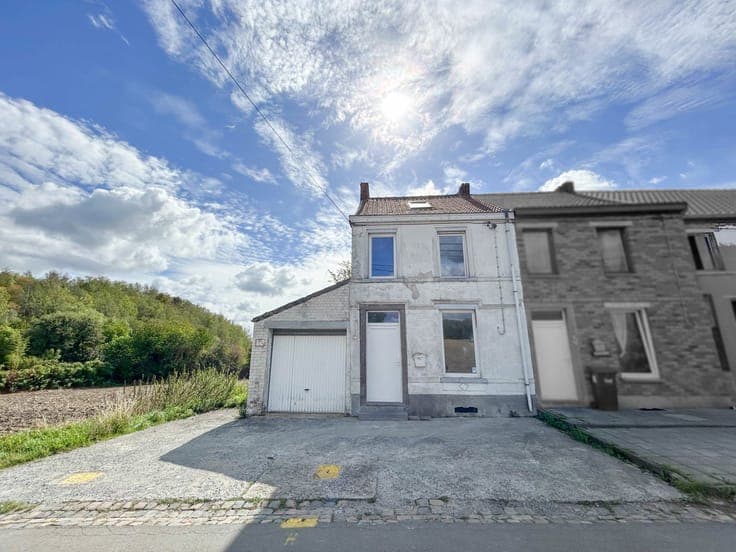 House in Courcelles