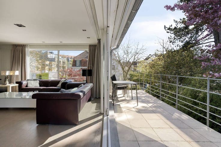 Renovated 6-bedroom house in the center of Koksijde-Bad