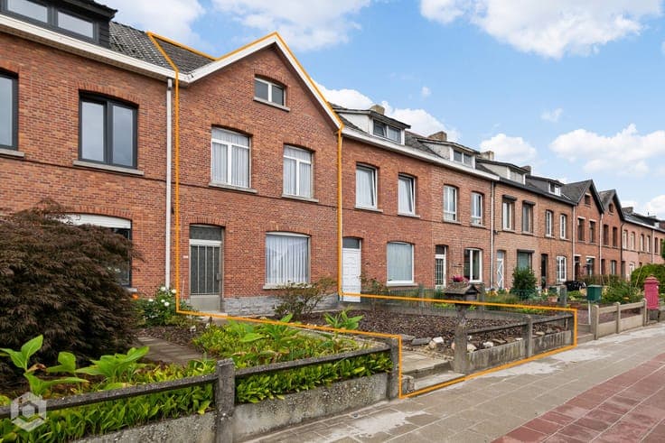 Gezinswoning met 4 slaapkamers, tuin en garage in Mechelen