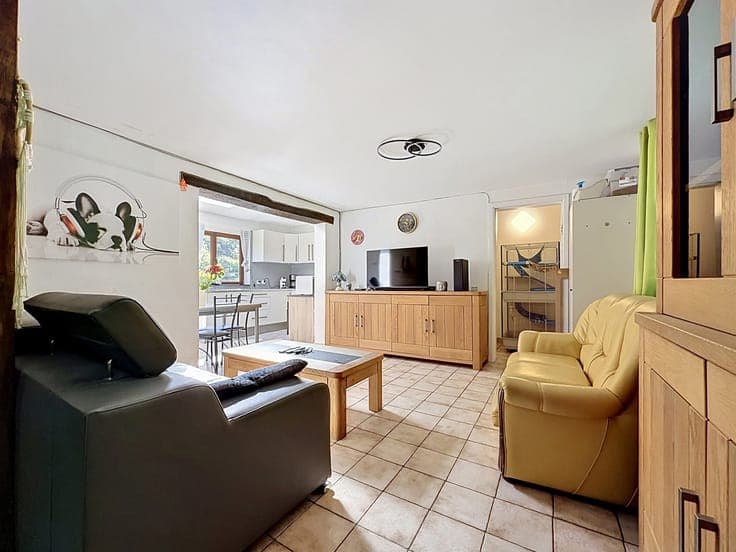 Maison 2 chambres avec jardin, terrasse, parking à Poulseur