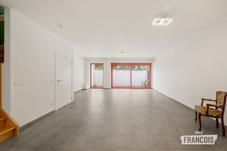 Stylish Newly Renovated Home in a Unique and Peaceful Locat…