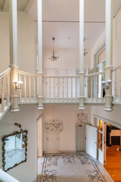 Ixelles Ponds – Listed art Nouveau Townhouse by Ernest Blér