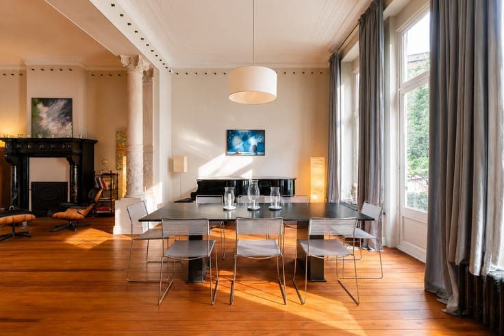 Ixelles Ponds – Listed art Nouveau Townhouse by Ernest Blér