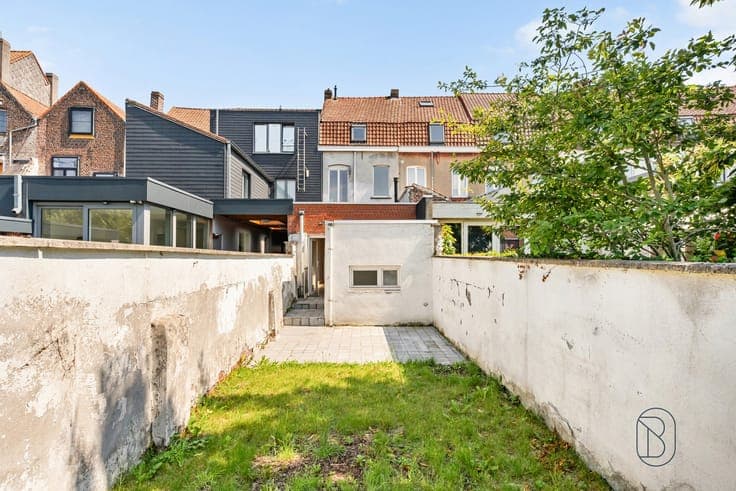 Topgelegen karaktervolle woning met 3 SLK en leuke stadstuin