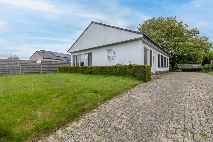 Cozy House: 3 Bedrooms in Scherpenheuvel-Ziche