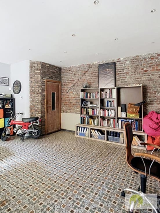 House in Sint-Pieters-Leeuw