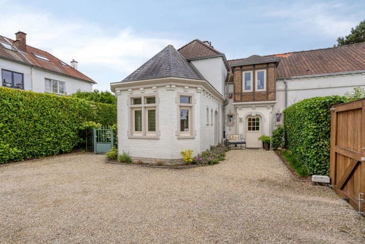 a charming semi-detached house with three bedrooms