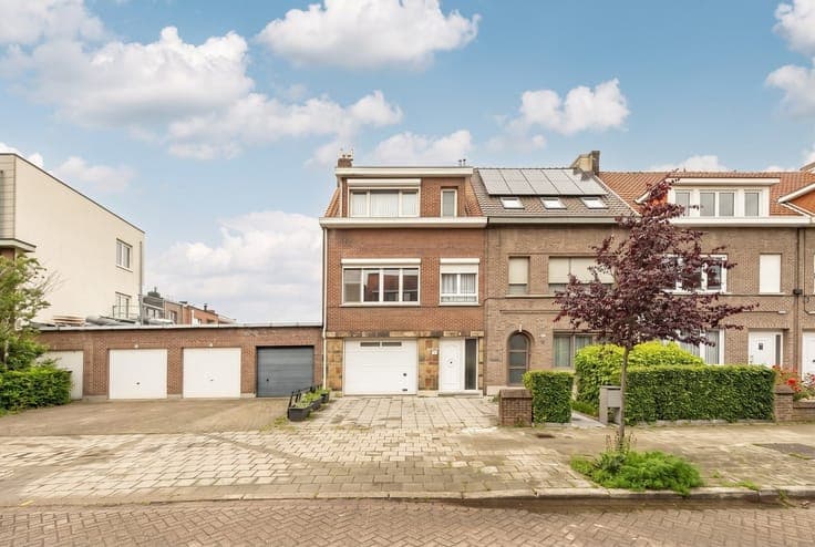 WONING