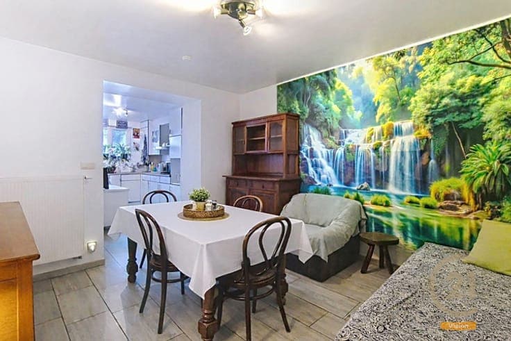 INCOME PROPERTY IN EXCELLENT CONDITION