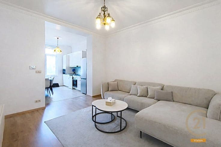 INCOME PROPERTY IN EXCELLENT CONDITION