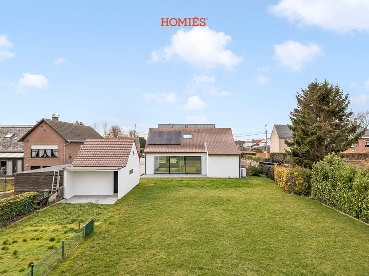Volledig gerenoveerde woning met 4 slaapkamers
