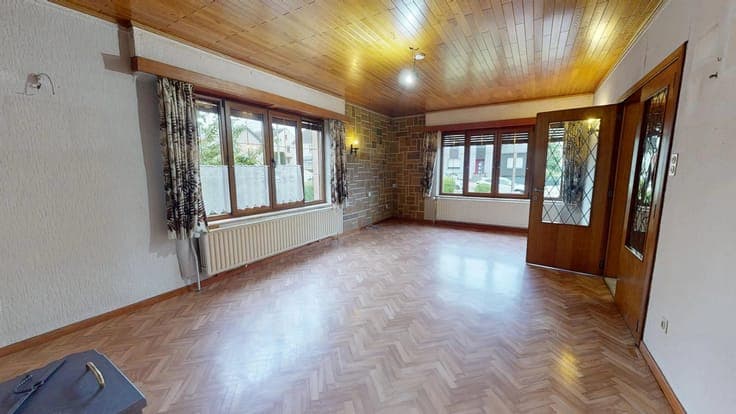 Sale - House Halanzy - 319,000 €