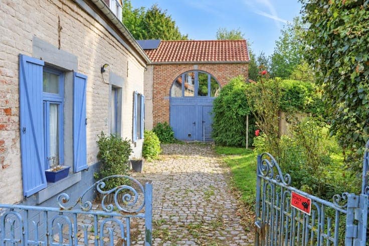 House in Meeffe