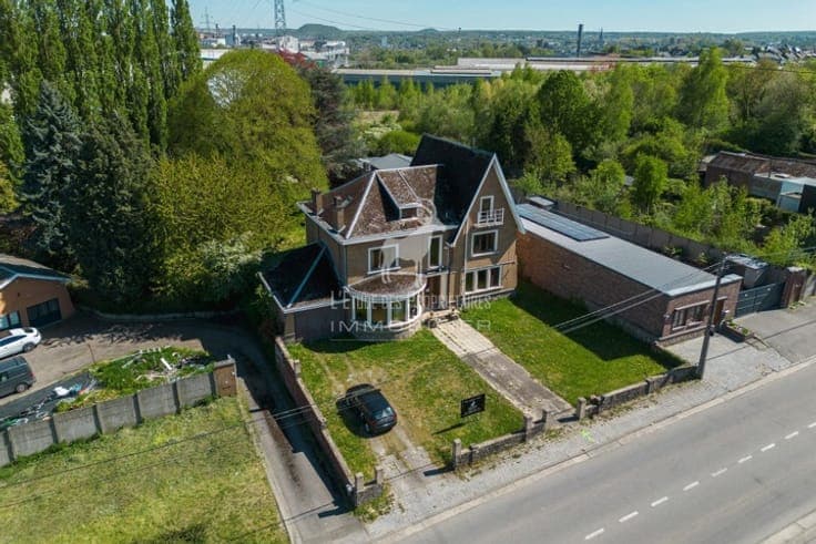 6-bedroom villa for sale in MONCEAU-SUR-SAMBRE