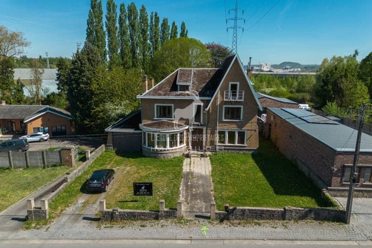 6-bedroom villa for sale in MONCEAU-SUR-SAMBRE