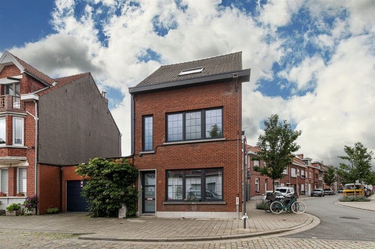Woning op topligging met 3 slpks