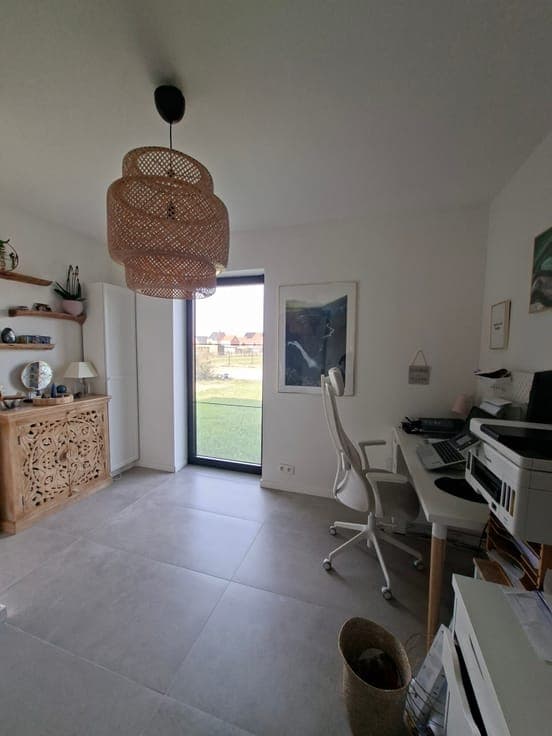 Renovated villa - 4 bed. – large spaces and south-facing gar