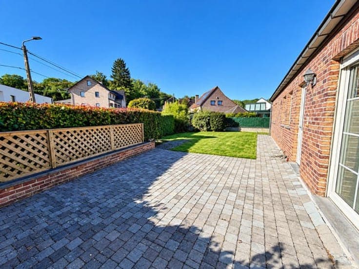 House in Monceau-sur-Sambre