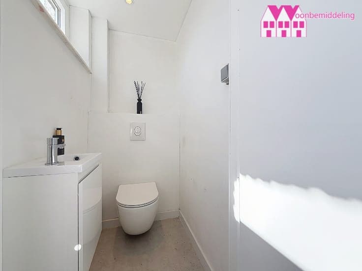 Aalst: modern, gerenoveerde bel-étage woning met 3 slpks,...