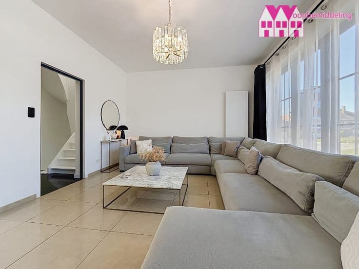 Aalst: modern, gerenoveerde bel-étage woning met 3 slpks,...