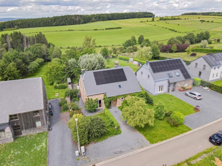 Splendid Ardennes villa, 6 bedrooms, very quiet - PEB B