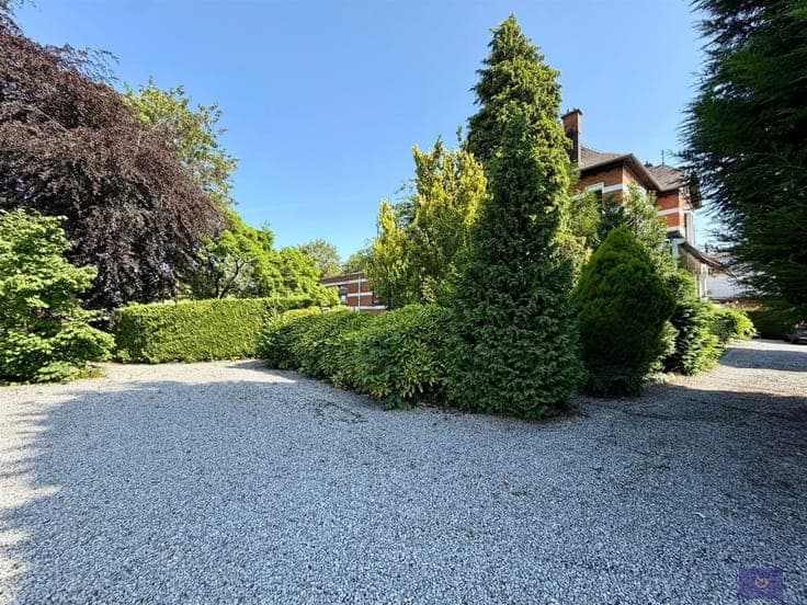 Beautiful house is waiting for you!
