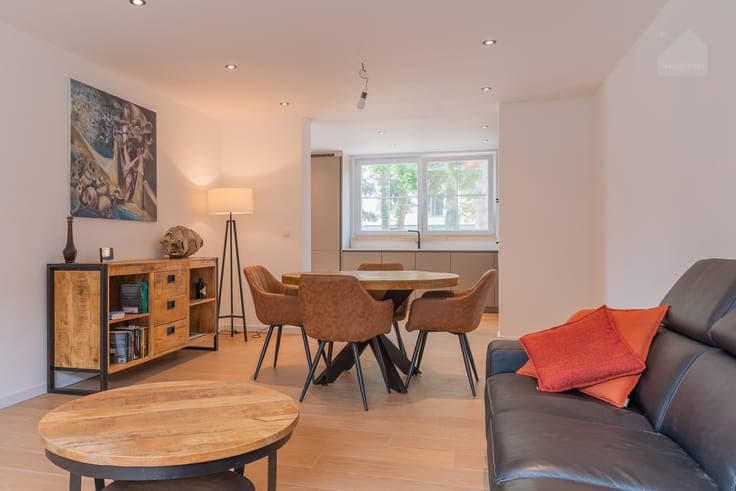 Instapklare woning met 3 slaapkamers op een perceel van 6...