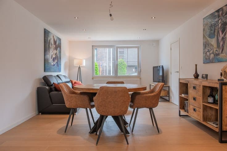 Instapklare woning met 3 slaapkamers op een perceel van 6...
