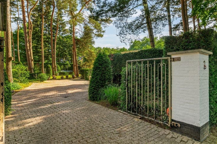 Bungalow