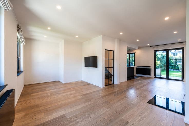 Espinette Centrale: Charming 3BR home, 1 bath