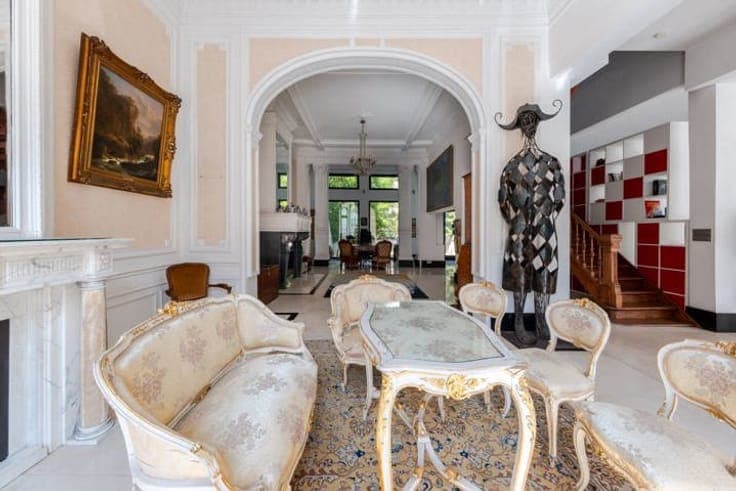 Eclectic Townhouse in the Heart of Uccle