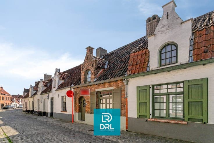 CHARMANTE STADSWONING te BRUGGE