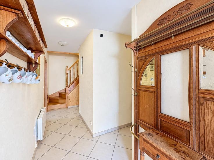 House in Le Roeulx Mignault