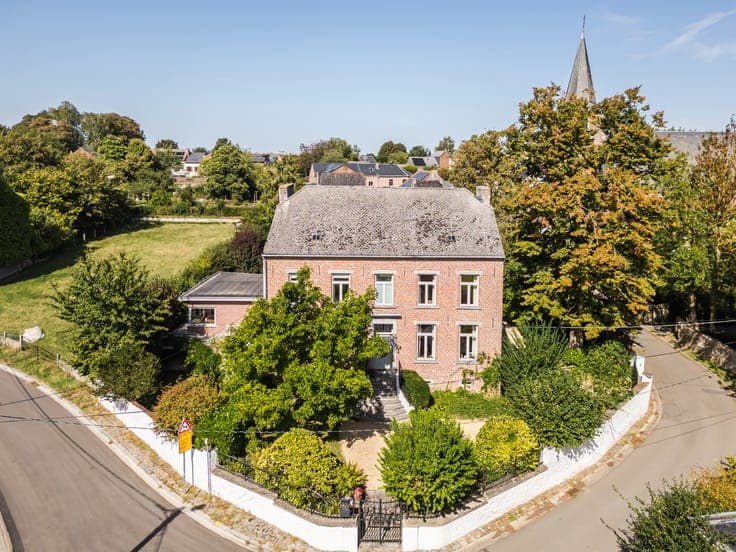 A characterful home enhanced by the passage of time