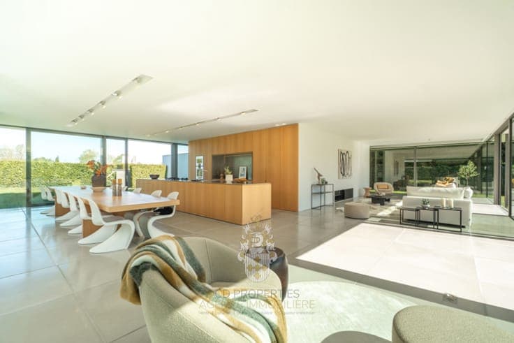 Architect-Designed Erpicum Villa – Absolute Elegance in Lin